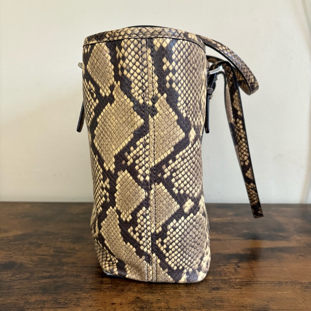 Michael Kors Snake Print Studded Large Tote Bag - Picture 4 of 10